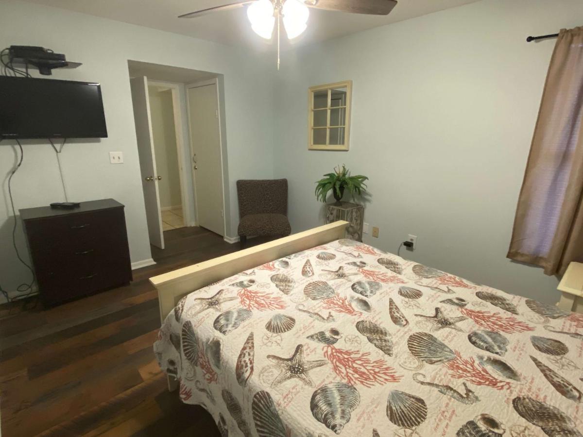 Island Winds West 271 By Albvr - Awesome Location! Walk To Hangout And More - Beachfront Complex With Indirect Side-Views 굴프 쇼어스 외부 사진